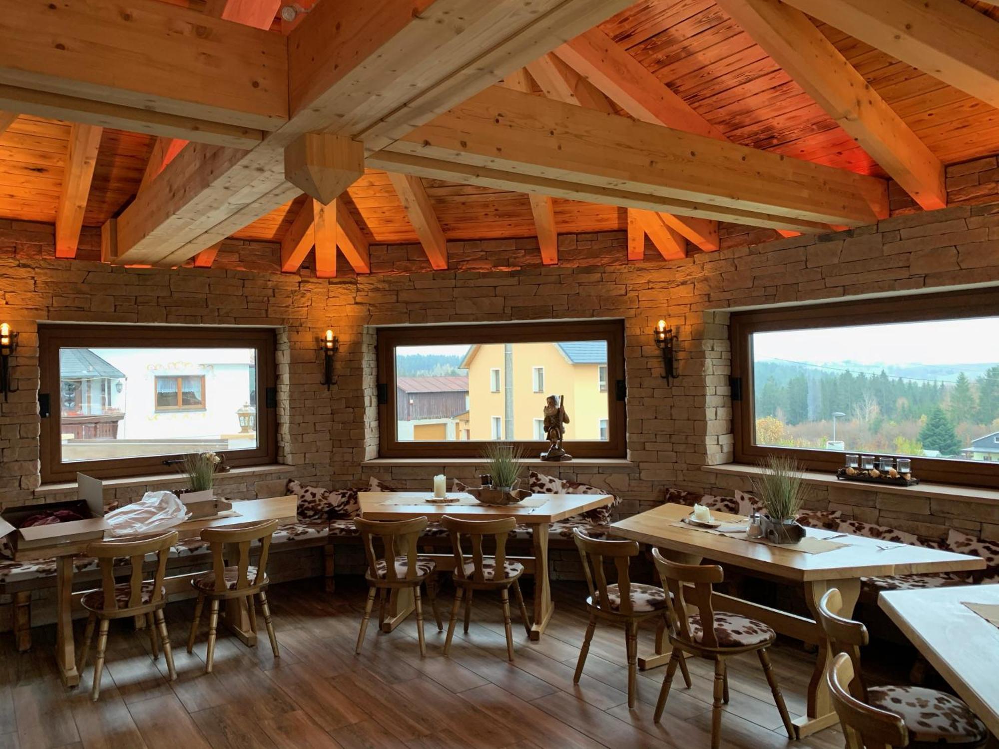 Hotel Alpenhof Markneukirchen Exteriér fotografie