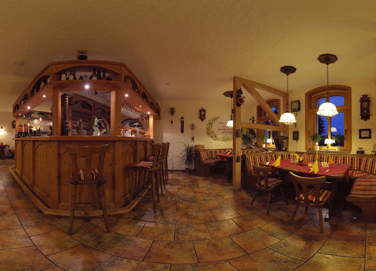 Hotel Alpenhof Markneukirchen Exteriér fotografie