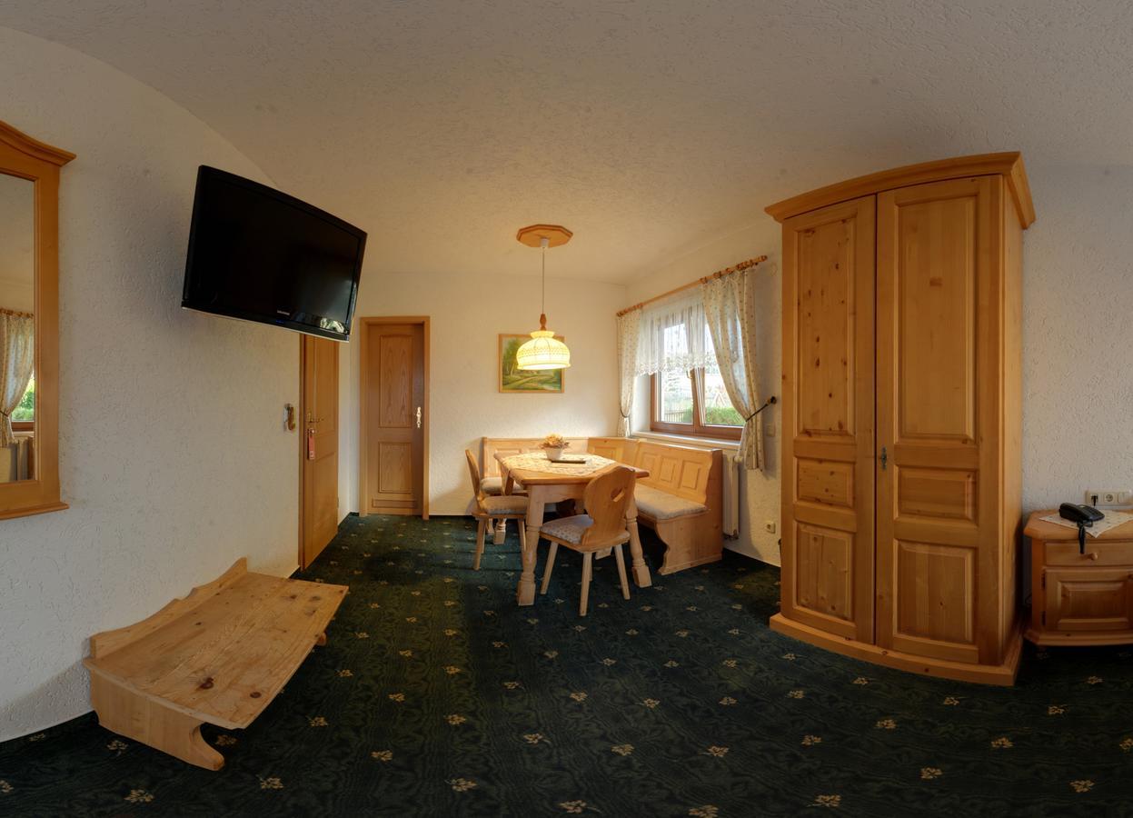 Hotel Alpenhof Markneukirchen Exteriér fotografie