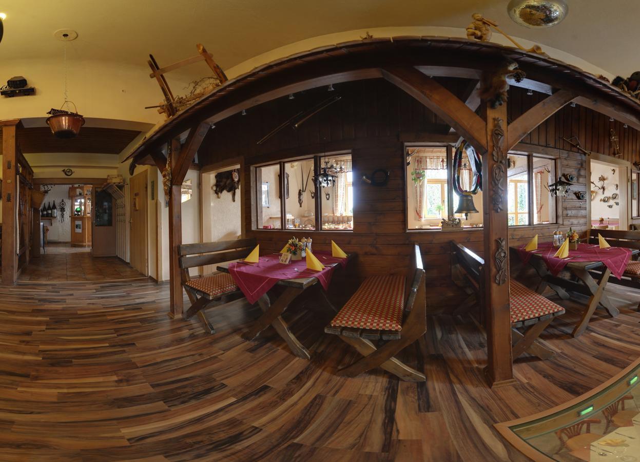 Hotel Alpenhof Markneukirchen Exteriér fotografie