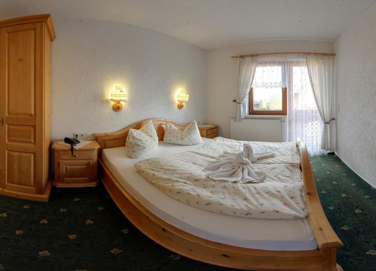 Hotel Alpenhof Markneukirchen Exteriér fotografie
